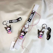 Λαμπάδα αρωματική μπρελόκ Kuromi λιλά φόρεμα