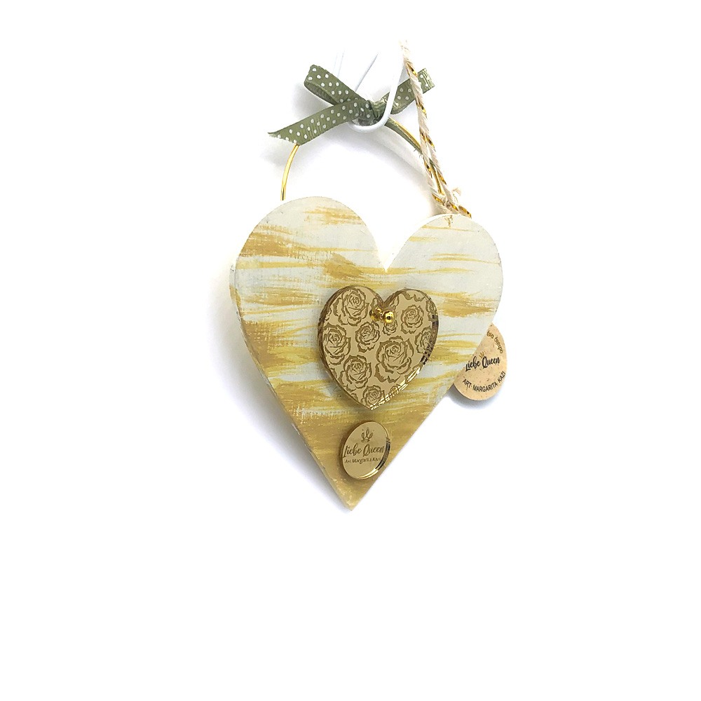 Γούρι ξύλινη καρδιά κίτρινη με πλεξιγκλάς χρυσή