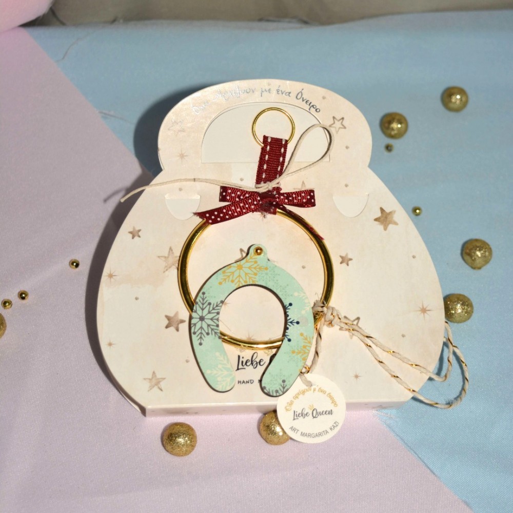 Γούρι Πέταλο γαλάζιο κρεμαστό ξύλινο με σχέδιο νιφάδες χιονιού και κρίκο