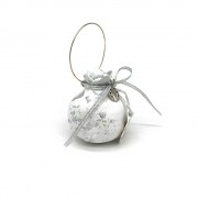 Γούρι Ρόδι κεραμικό μικρό λευκό με πέταλο 5.5x7