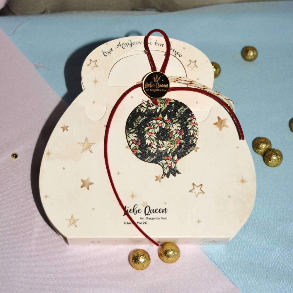 Γούρι Ρόδι κρεμαστό ξύλινο με σχεδιασμένα στεφανάκια και κρίκο