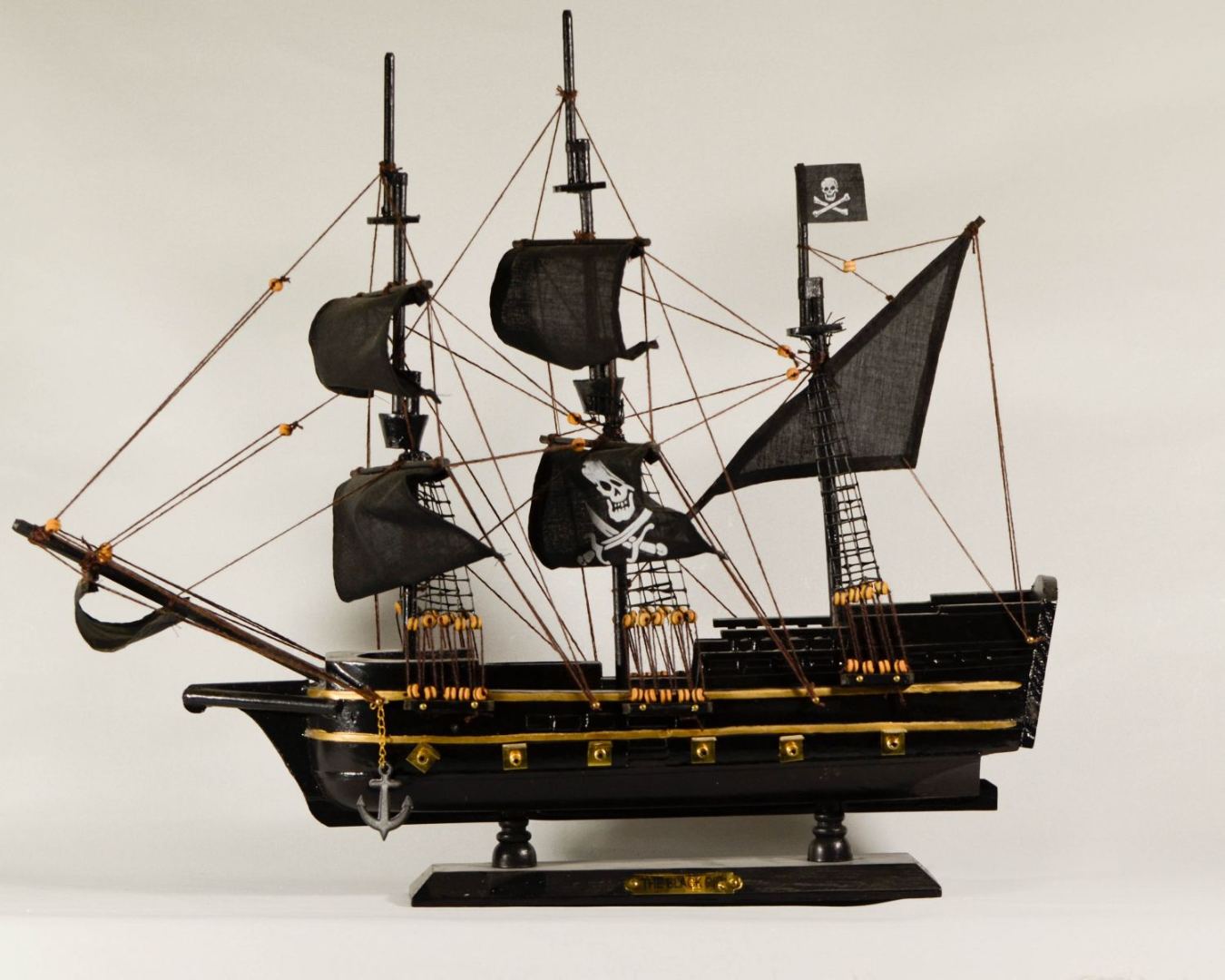 Ξύλινο Διακοσμητικό Πειρατικό Καράβι “THE BLACK PIC” 50cm