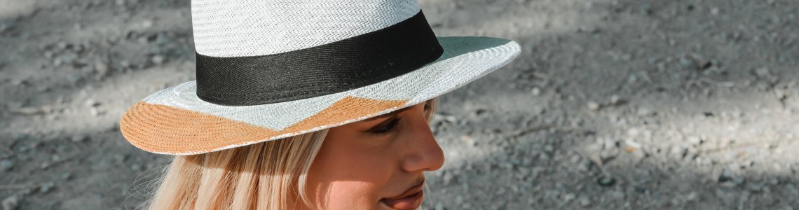 Πώς να επιλέξεις το κατάλληλο καπέλο για τις διακοπές σου